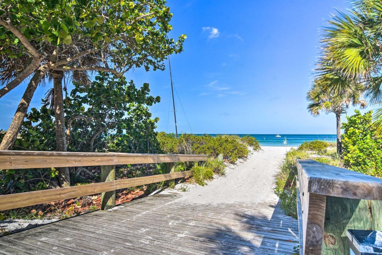 Indian Rocks Beach Unit - Steps From The Shoreline Clearwater Beach Εξωτερικό φωτογραφία